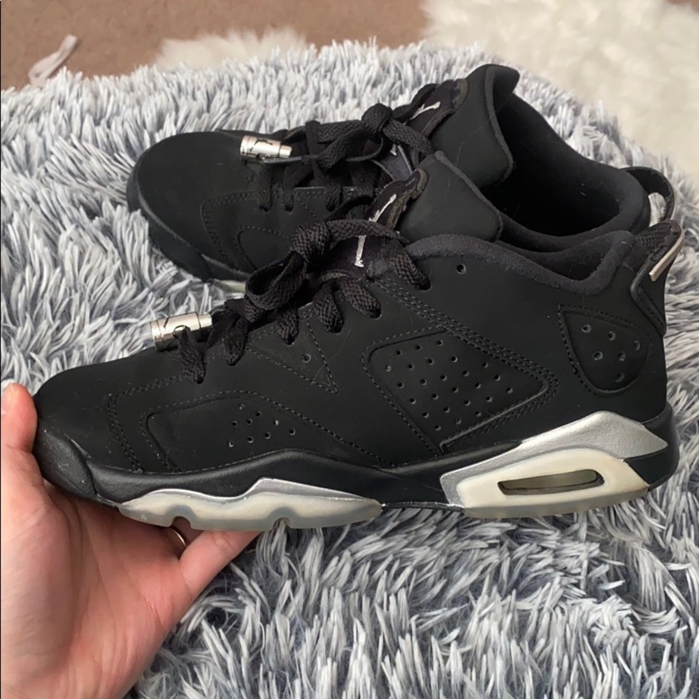 Jordan 6 “Chrome” SIZE 6Y